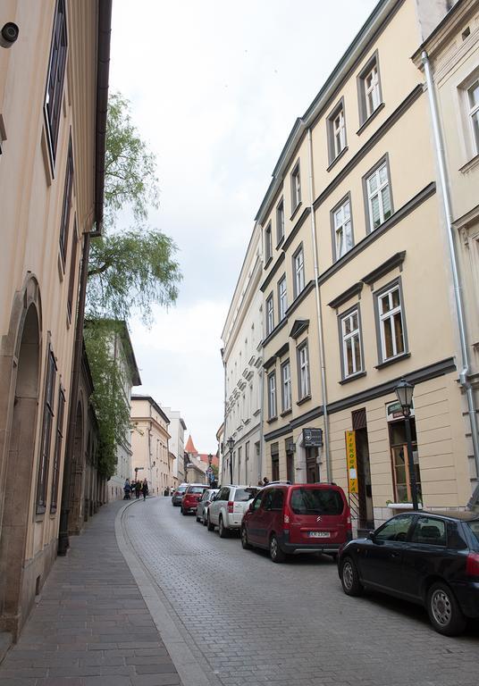 Pokoje Leonardo Kraków Exteriör bild